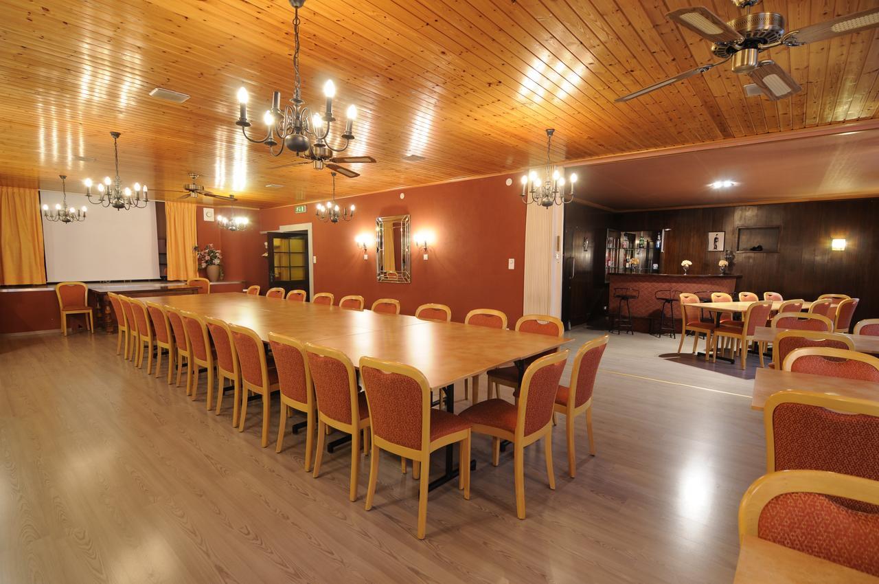 Hotel De La Croix-Blanche Cressier Экстерьер фото